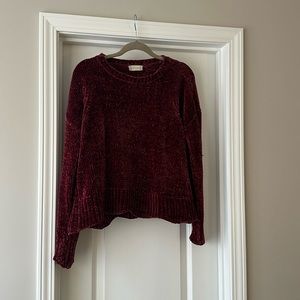 Altar’d state cropped sweater